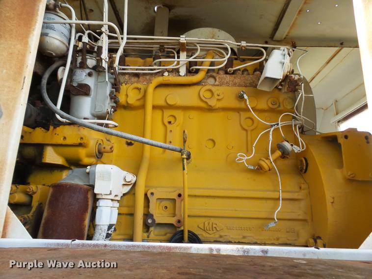 image for item L1601 Little Giant truck crane