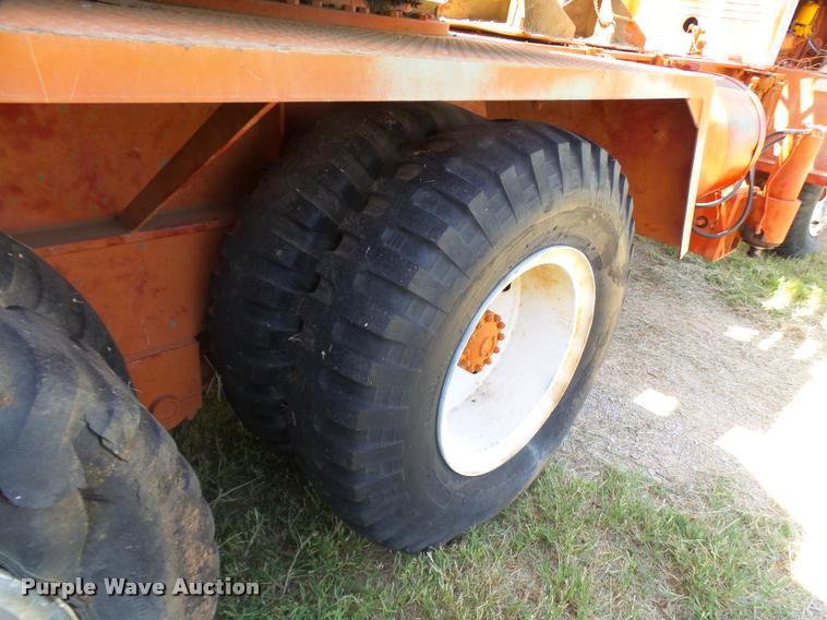 image for item L1601 Little Giant truck crane