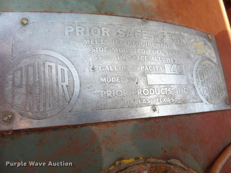 image for item L1601 Little Giant truck crane