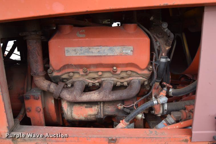 image for item L2582 1984 Champion 710A motor grader