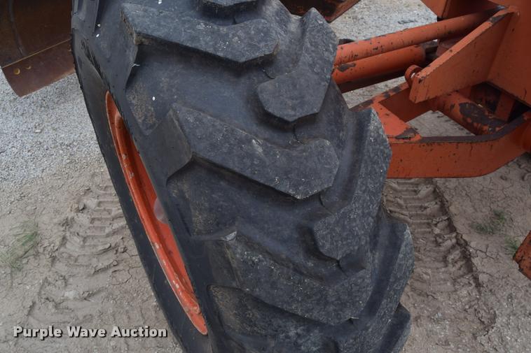 image for item L2582 1984 Champion 710A motor grader