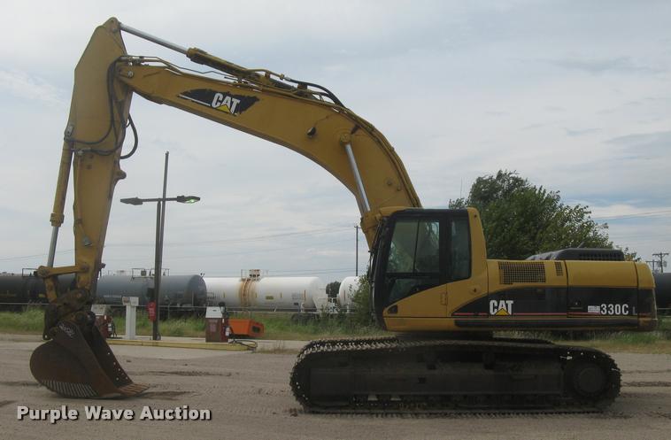 image for item L3869 2005 Caterpillar 330C L excavator