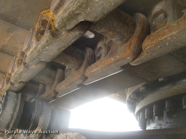 image for item L3869 2005 Caterpillar 330C L excavator