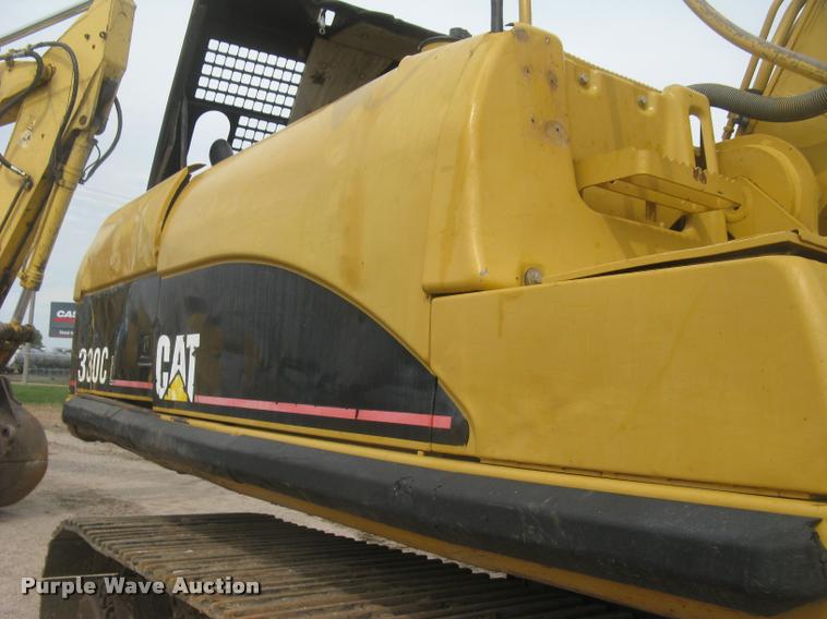 image for item L3869 2005 Caterpillar 330C L excavator