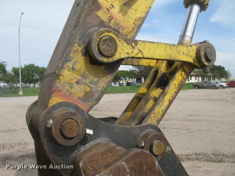 image for item L3870 2004 Komatsu PC300LC-7L excavator