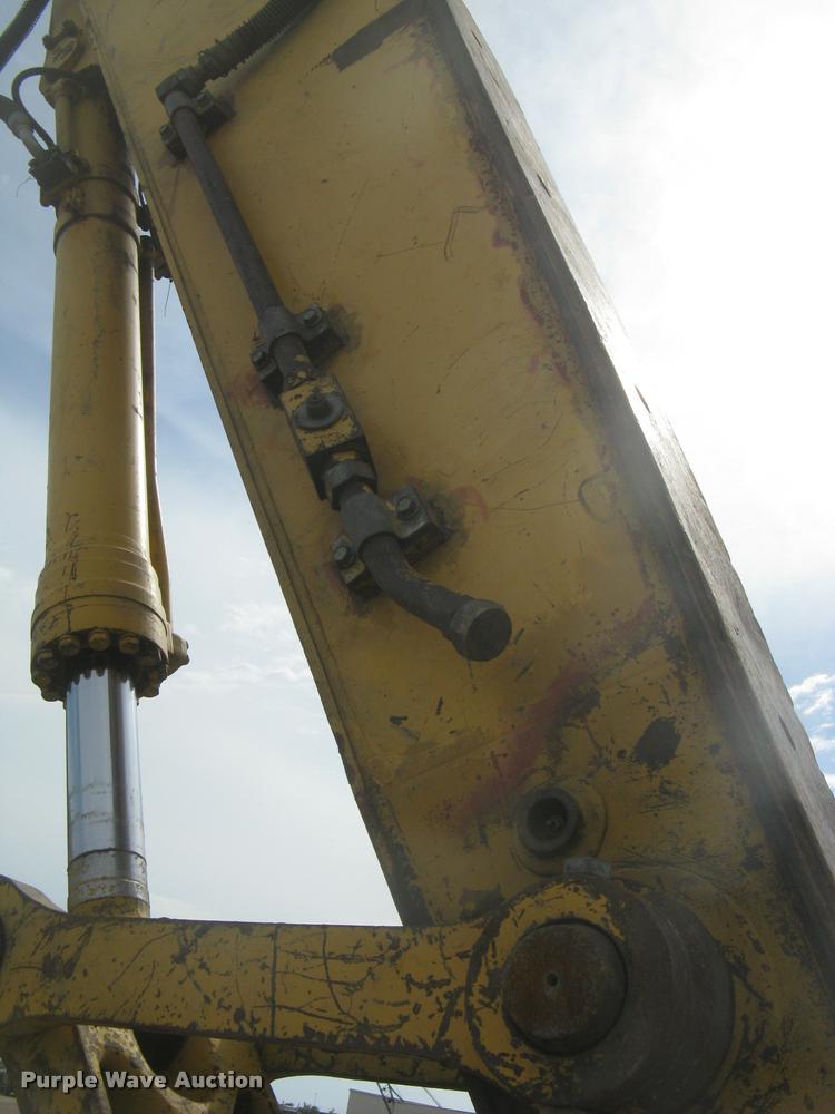 image for item L3870 2004 Komatsu PC300LC-7L excavator