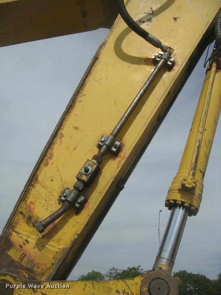 image for item L3870 2004 Komatsu PC300LC-7L excavator