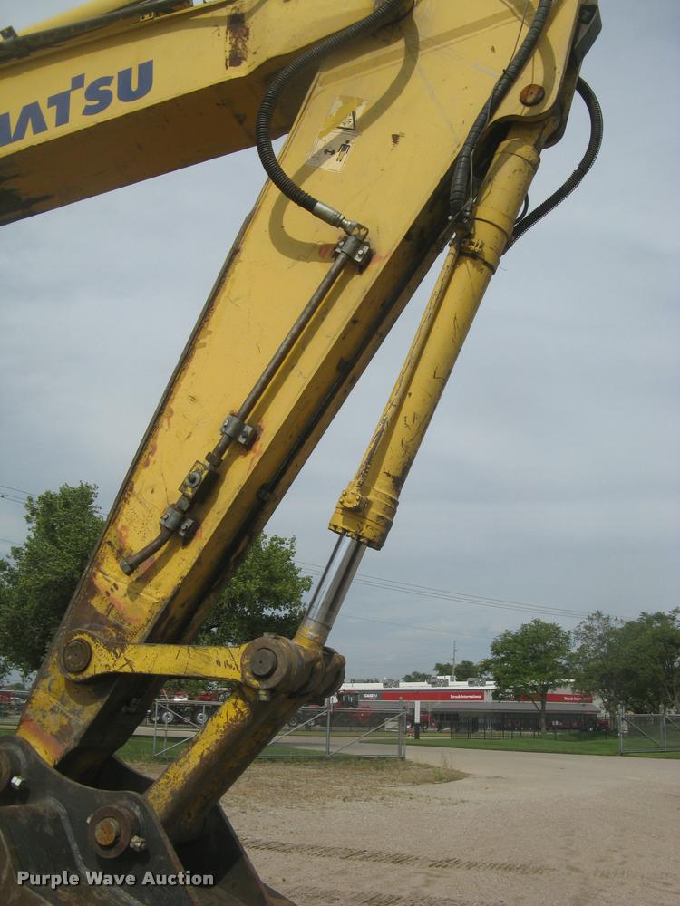 image for item L3870 2004 Komatsu PC300LC-7L excavator