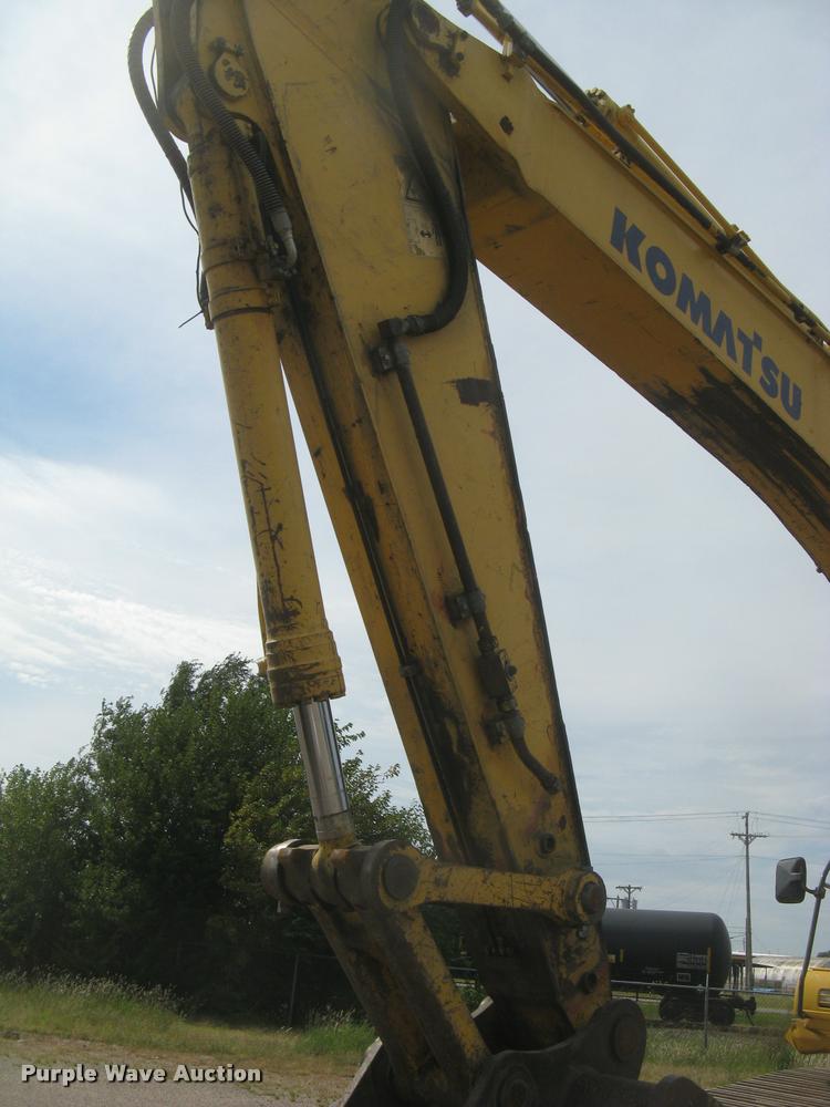 image for item L3870 2004 Komatsu PC300LC-7L excavator