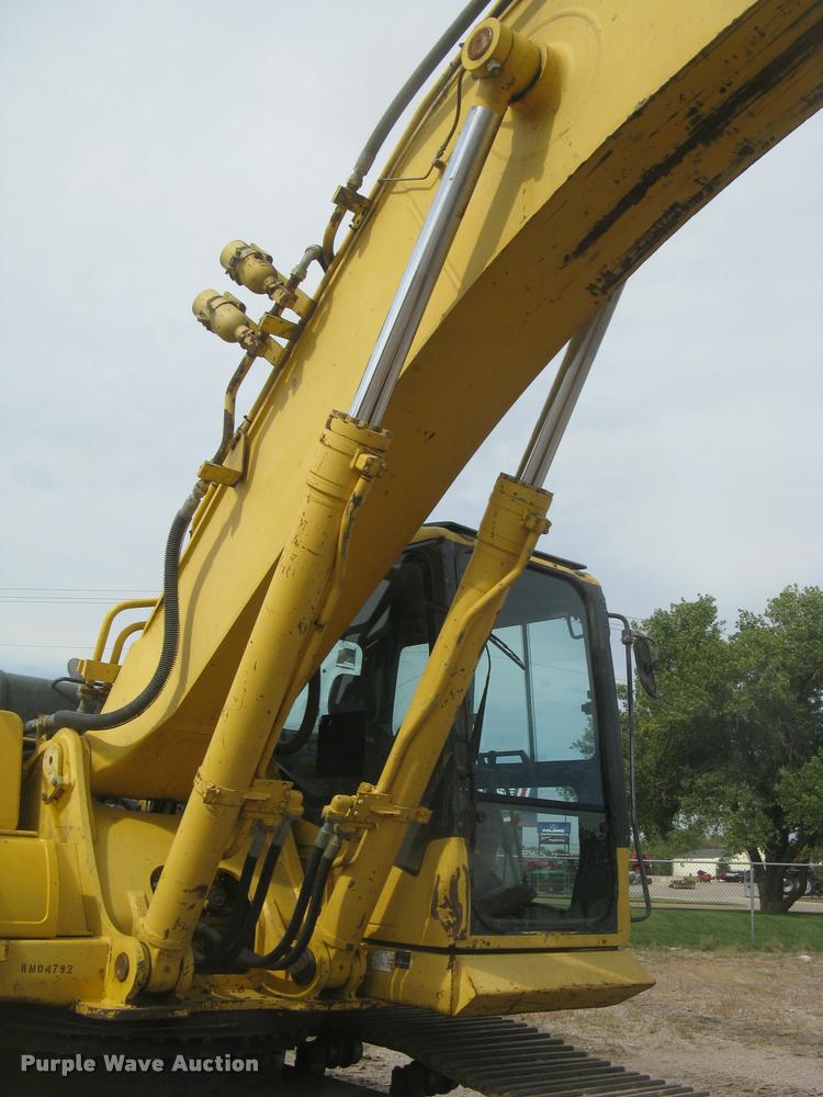 image for item L3870 2004 Komatsu PC300LC-7L excavator