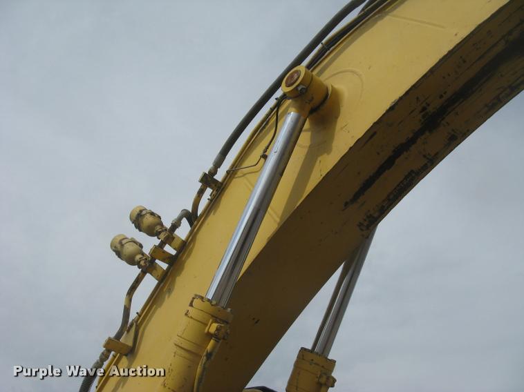 image for item L3870 2004 Komatsu PC300LC-7L excavator