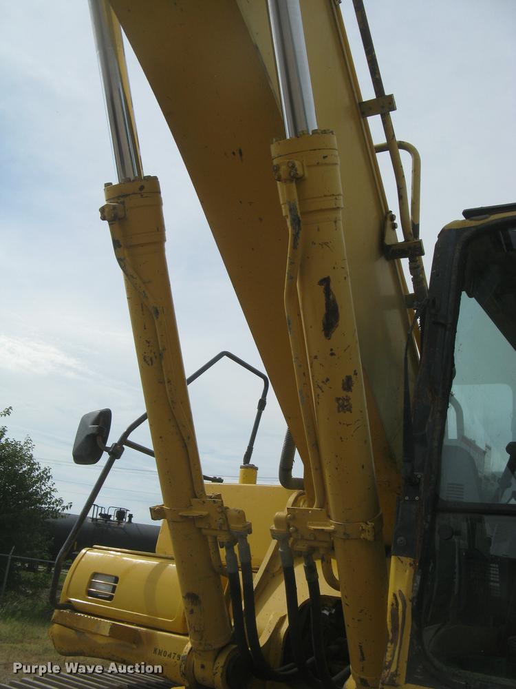 image for item L3870 2004 Komatsu PC300LC-7L excavator