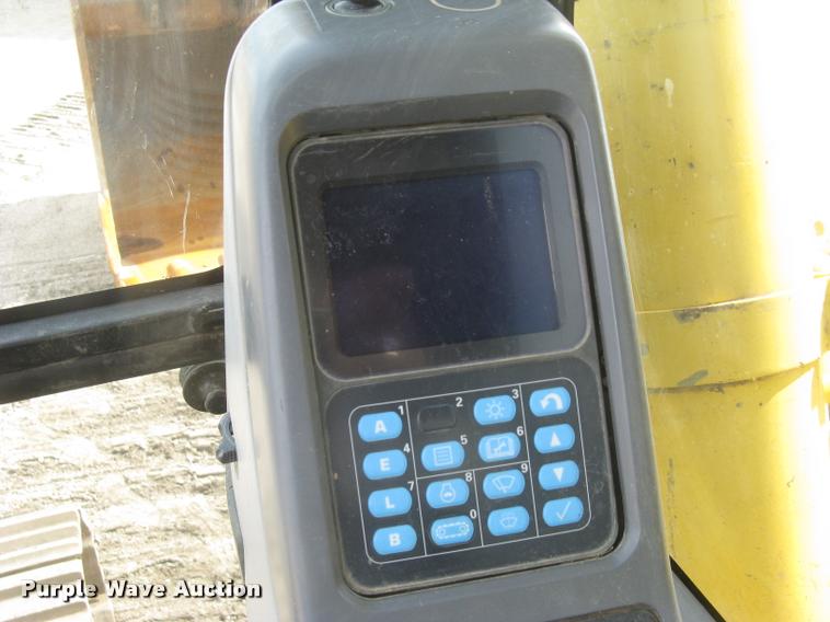 image for item L3870 2004 Komatsu PC300LC-7L excavator