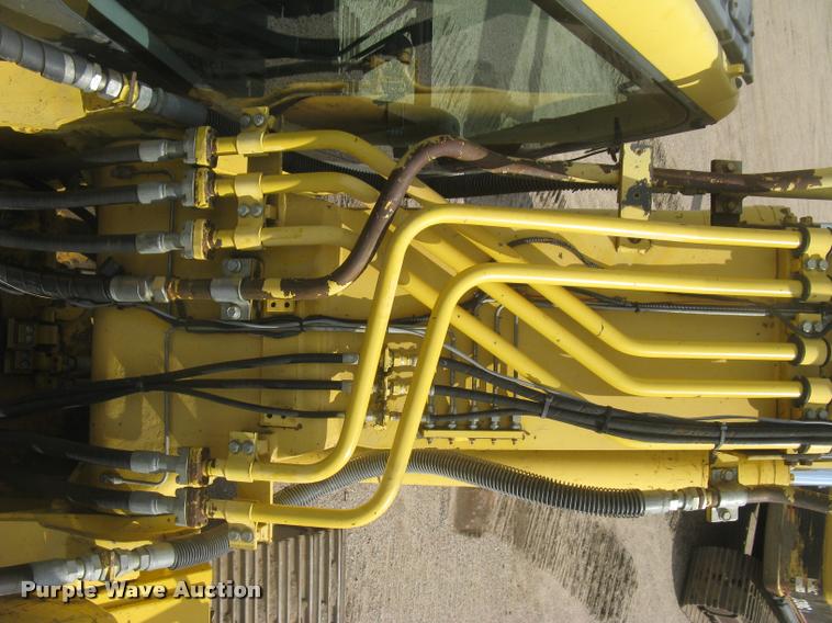 image for item L3870 2004 Komatsu PC300LC-7L excavator