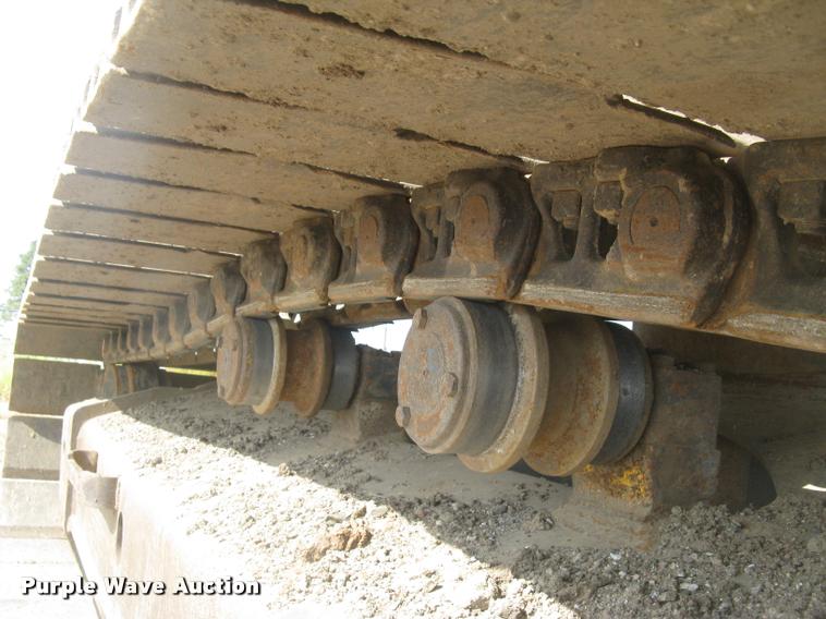 image for item L3870 2004 Komatsu PC300LC-7L excavator