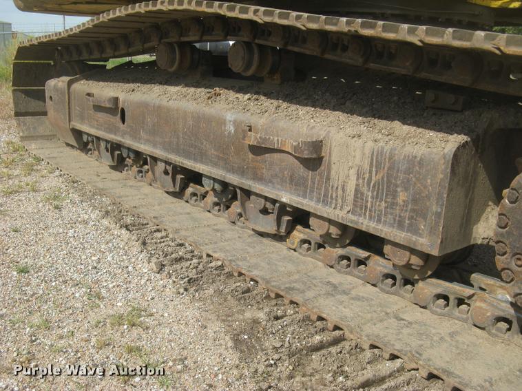 image for item L3870 2004 Komatsu PC300LC-7L excavator