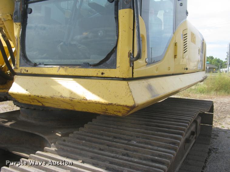 image for item L3870 2004 Komatsu PC300LC-7L excavator
