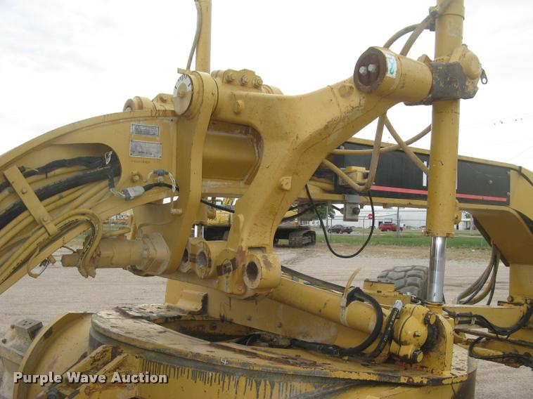 image for item L3871 1998 Caterpillar 160H motor grader