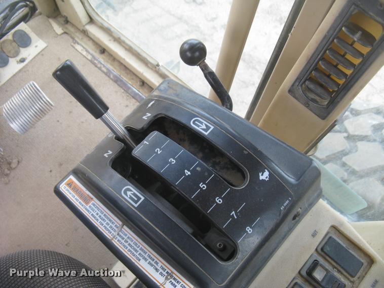 image for item L3871 1998 Caterpillar 160H motor grader