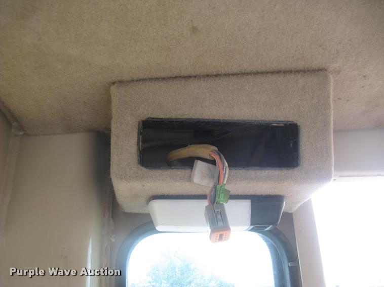 image for item L3871 1998 Caterpillar 160H motor grader