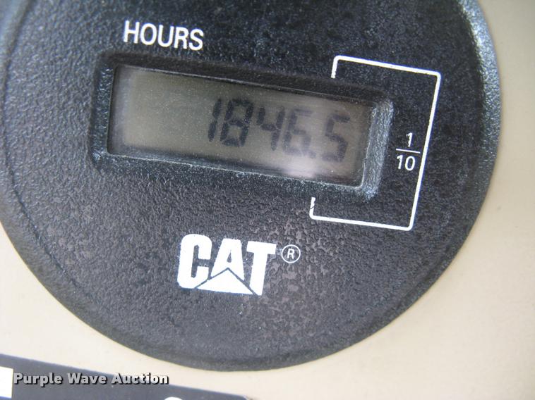 image for item L3871 1998 Caterpillar 160H motor grader