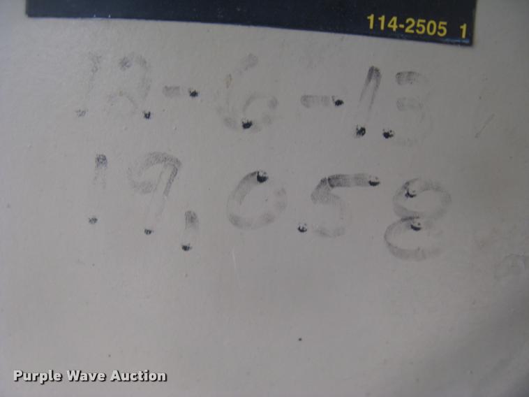 image for item L3871 1998 Caterpillar 160H motor grader