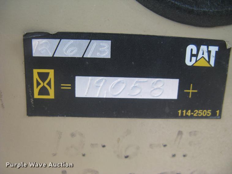 image for item L3871 1998 Caterpillar 160H motor grader