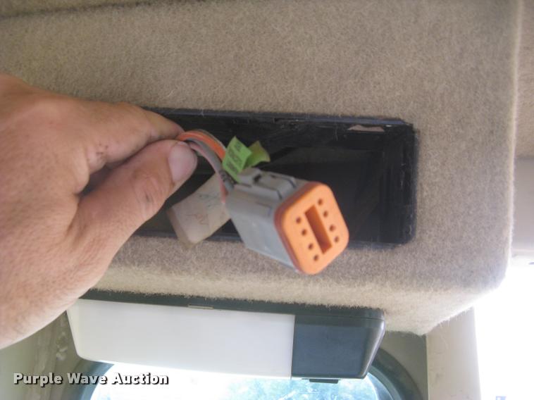 image for item L3871 1998 Caterpillar 160H motor grader