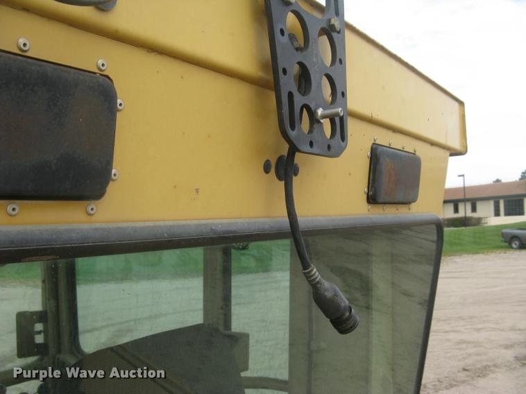 image for item L3871 1998 Caterpillar 160H motor grader