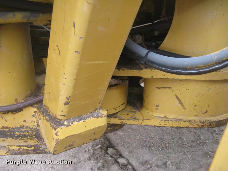 image for item L3871 1998 Caterpillar 160H motor grader