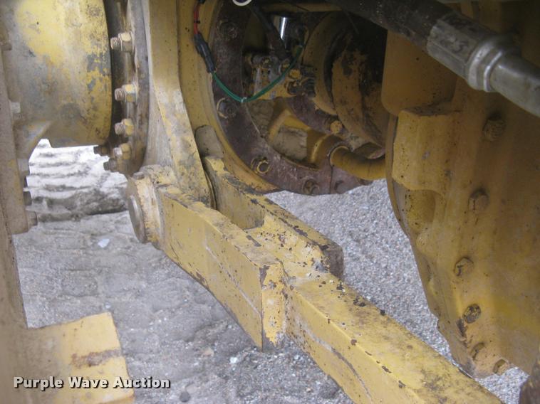 image for item L3871 1998 Caterpillar 160H motor grader