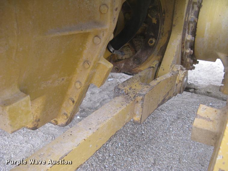 image for item L3871 1998 Caterpillar 160H motor grader
