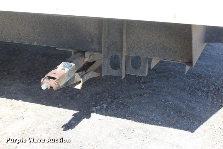 image for item L4768 2006 Gulfstream MPV-CV0H camper