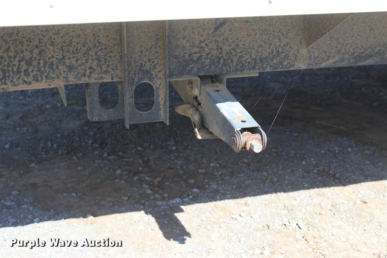 image for item L4768 2006 Gulfstream MPV-CV0H camper