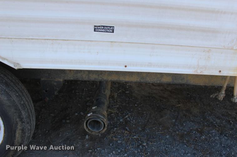 image for item L4768 2006 Gulfstream MPV-CV0H camper