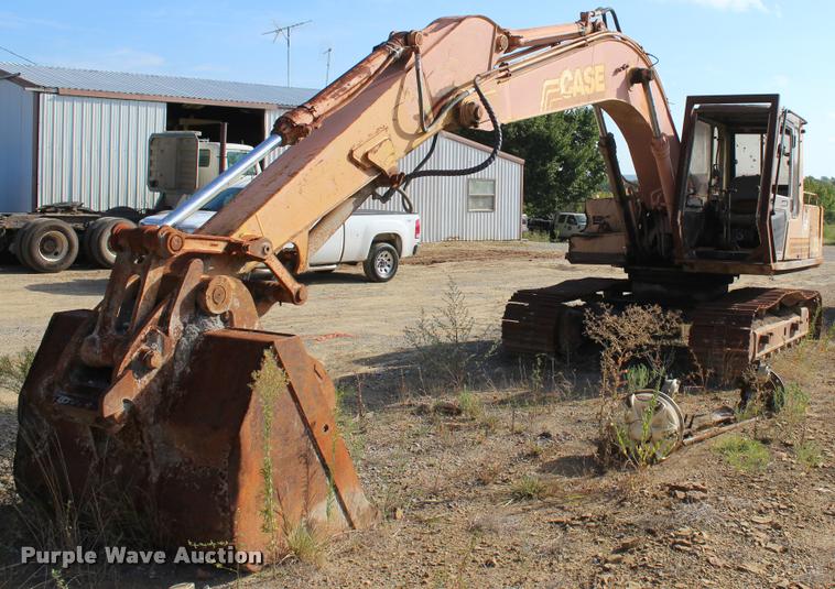 image for item L4782 Case 9020 excavator
