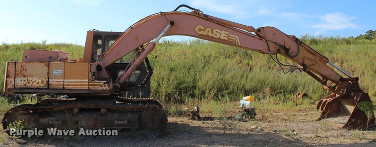 image for item L4782 Case 9020 excavator