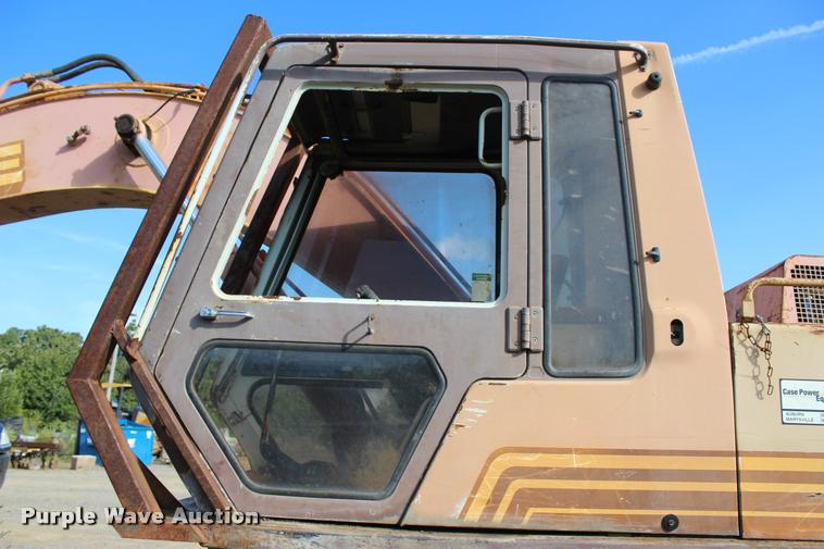 image for item L4782 Case 9020 excavator