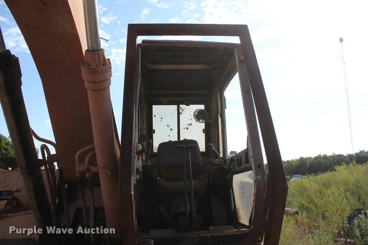 image for item L4782 Case 9020 excavator