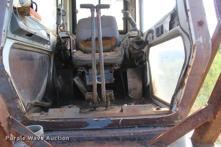 image for item L4782 Case 9020 excavator