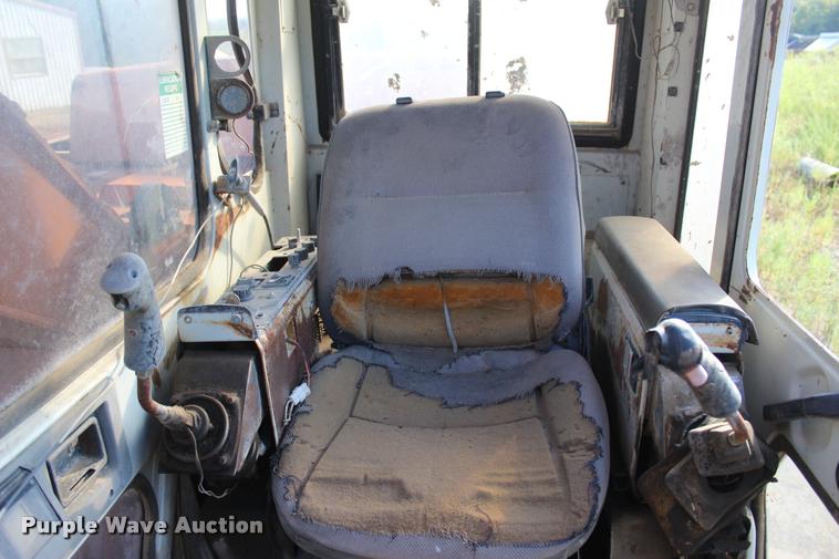 image for item L4782 Case 9020 excavator