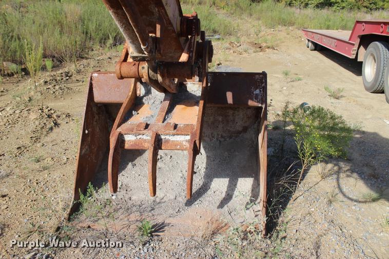 image for item L4782 Case 9020 excavator