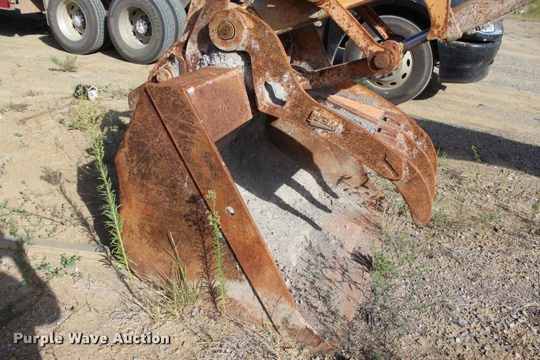 image for item L4782 Case 9020 excavator