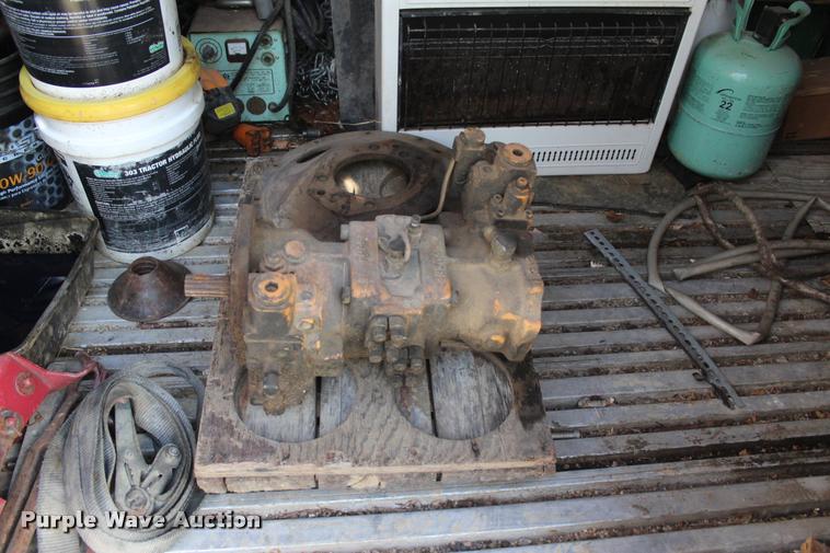 image for item L4782 Case 9020 excavator