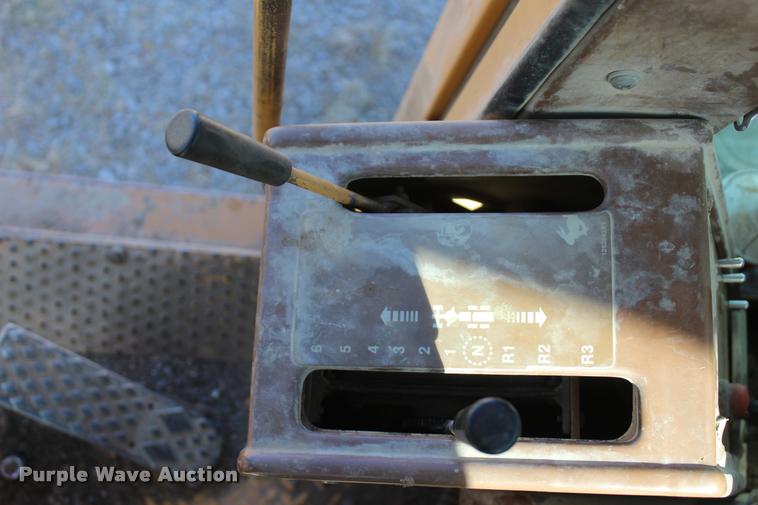 image for item L4784 Dresser 850 motor grader