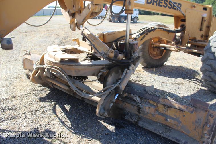 image for item L4784 Dresser 850 motor grader