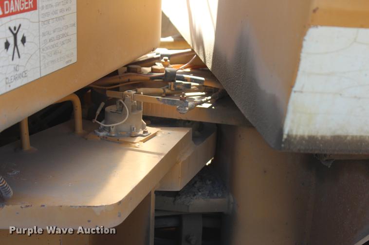 image for item L4784 Dresser 850 motor grader