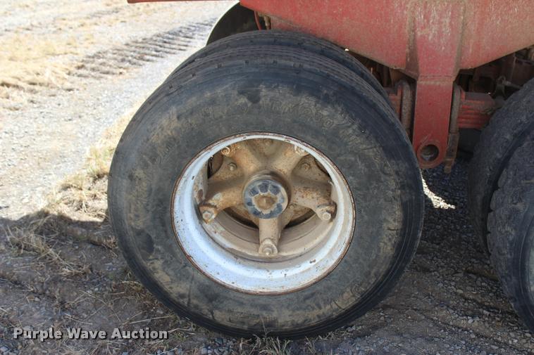 image for item L4786 1979 Fruehauf DP4-M-24 end dump trailer