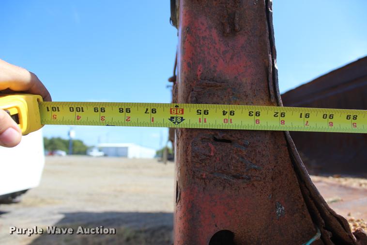 image for item L4786 1979 Fruehauf DP4-M-24 end dump trailer