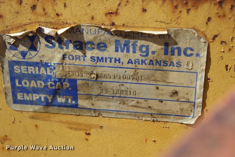 image for item L4787 1996 Strace TT equipment trailer